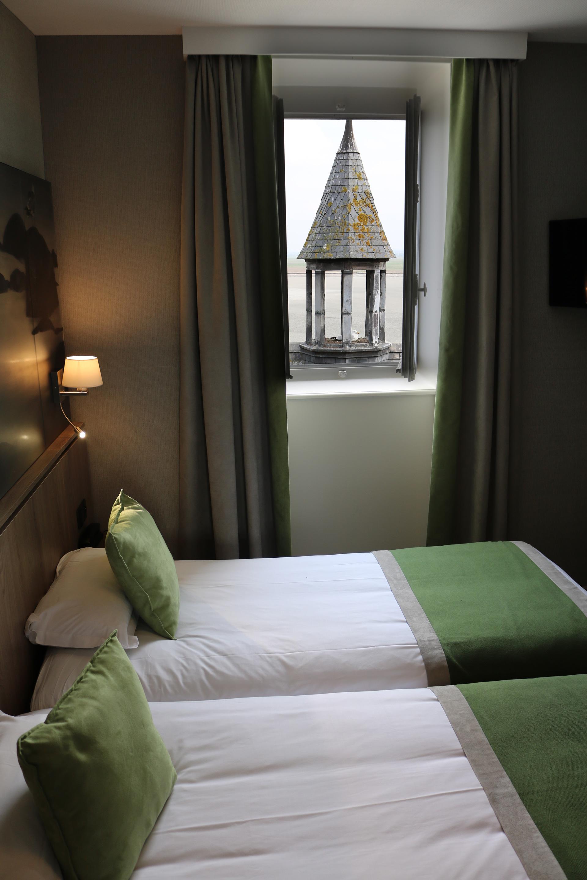 白羔羊酒店 Mont-Saint-Michel 外观 照片